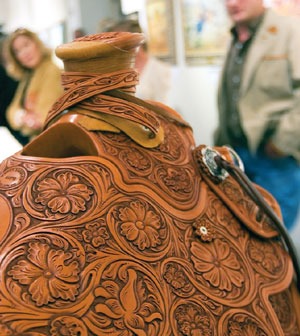 saddle alpine