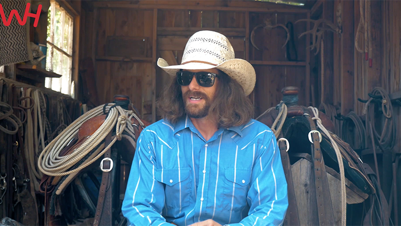Dale Brisby explaining the proper super puncher accessories