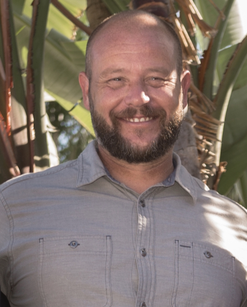 Bit- and spurmaker Jon Peters lives in Southern California. 