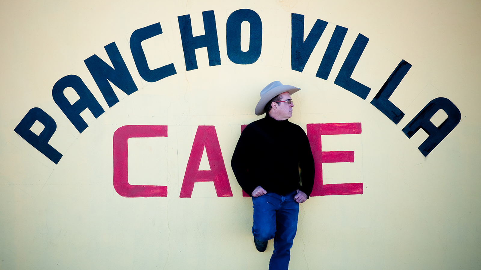 Singer-songwriter Tom Russell releases new book.