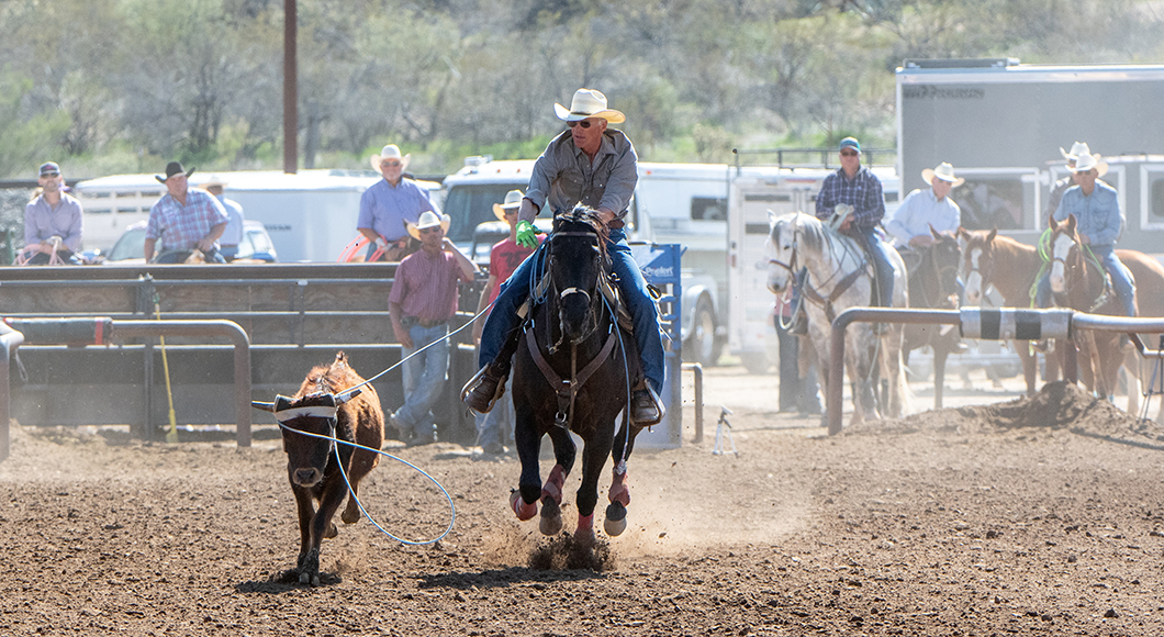James Cotteral ropes at Sunshine Classic
