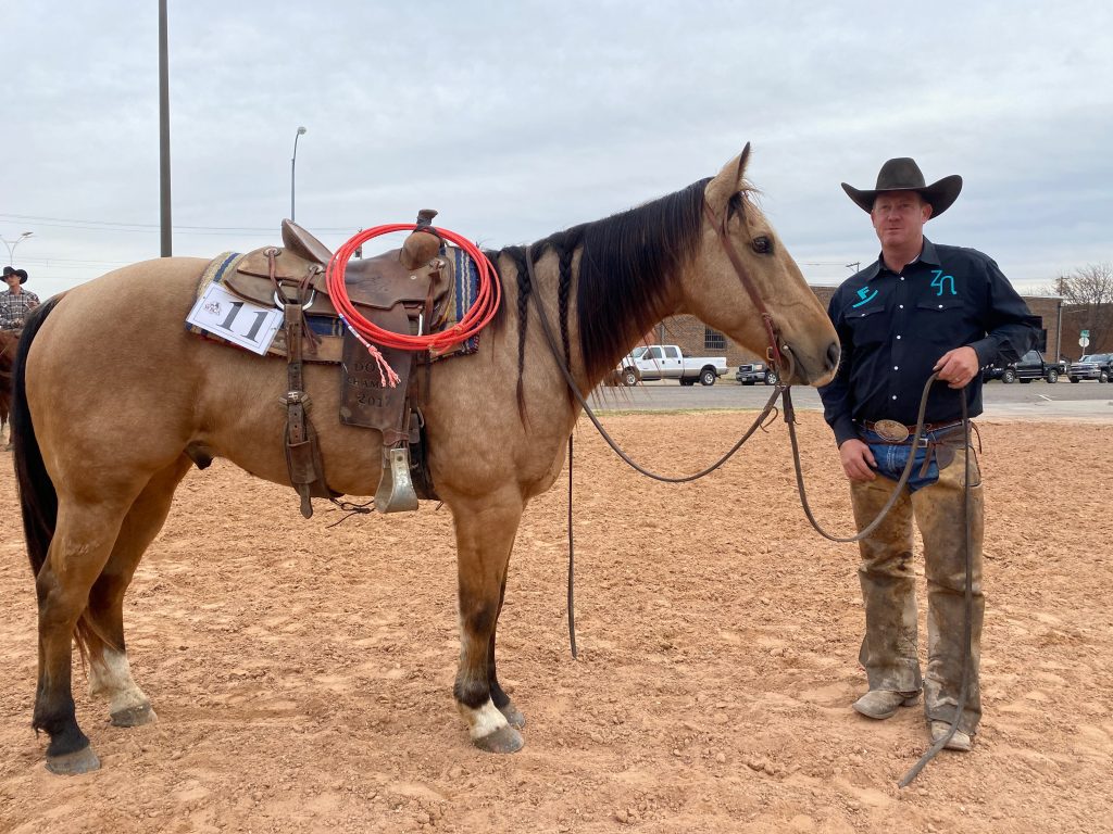 WRCA Top Horse contender Starlight Gun Runner