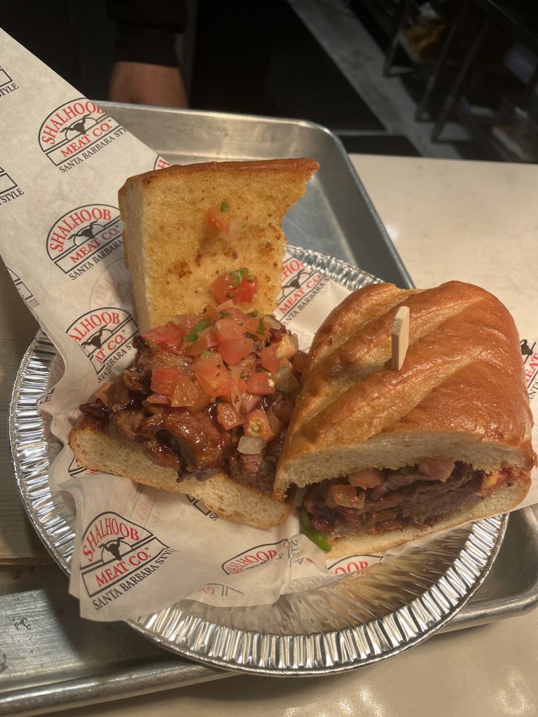 tai-tip sandwich consisting of Santa Maria barbecue 