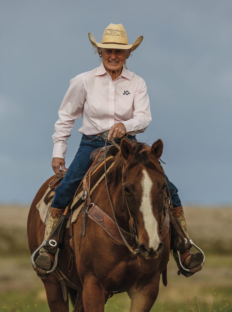 Architect-turned-rancher Amanda Mayfield, makes the most of life in the Chihuahuan Desert, raising and shipping cattle in the Southwest.