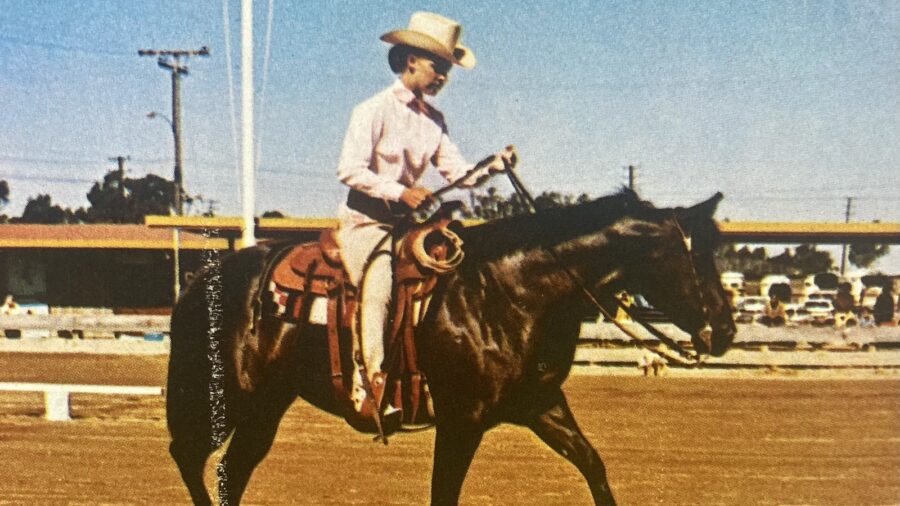 Terry Weseloh of Oceanside, Calif., riding Bar's Shady Lady