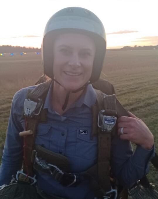 To certify to jump, Chris and Sarah made several trips to Florida to the Round Canopy Parachuting Team-USA headquarters. Courtesy of Chris and Sarah Dawson